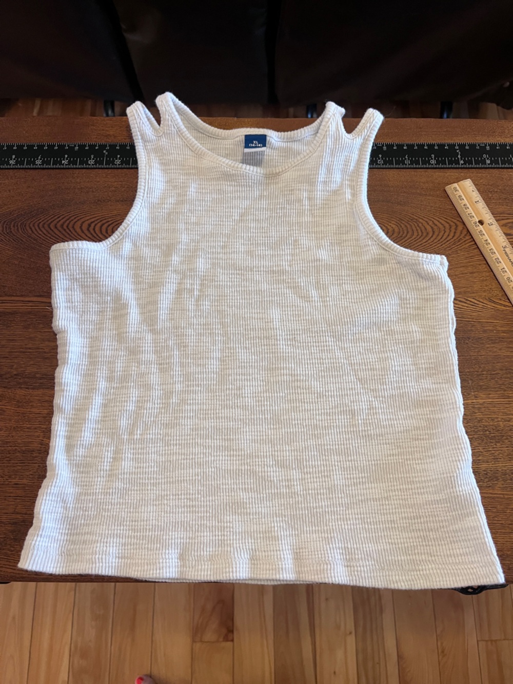 Old Navy Ribbed Cream Tank - Picture 1 of 5